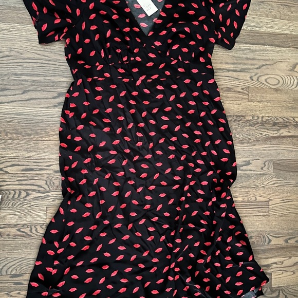 A New Day black and red Flutter Sleeve Midi Sundress - Picture 1 of 5